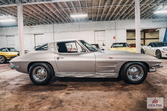 1963 CHEVROLET CORVETTE STING RAY