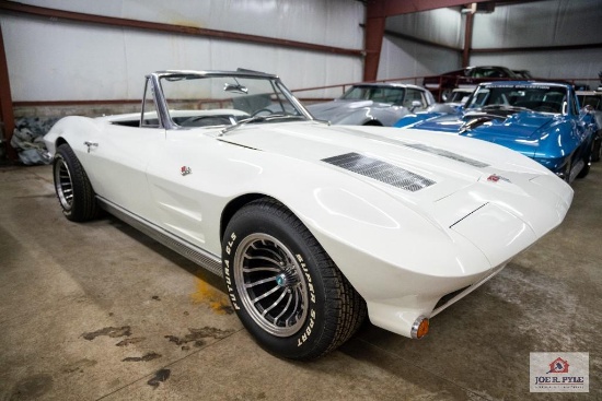 1963 CHEVROLET CORVETTE