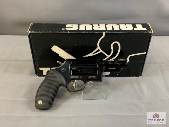 [150] Taurus The Judge .45/.410 SN: BV670613