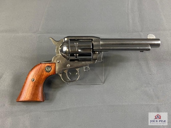 [131] Ruger Vaquero .44-40 Win SN: 56-28631