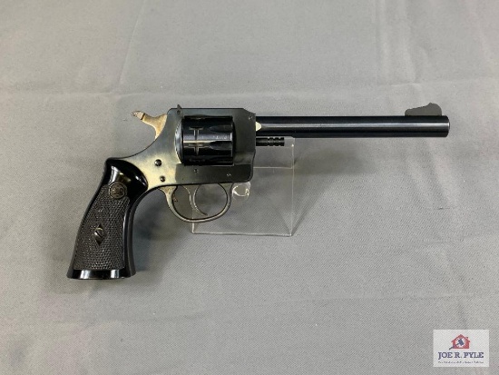[106] H&R 929 .22 LR SN: AH41269