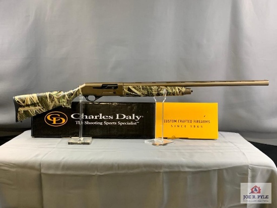 [298] Charles Daly Model 601 12 ga SN: 538-H22YT-5377