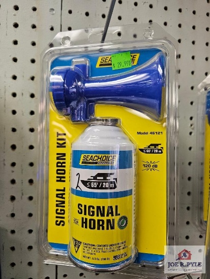 (2) Signal Horns