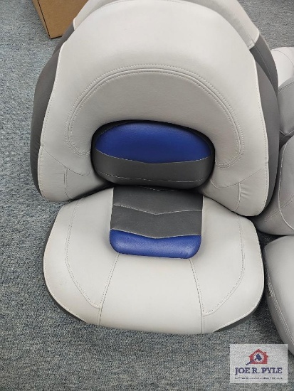 Cream-Blue-Gray Seat