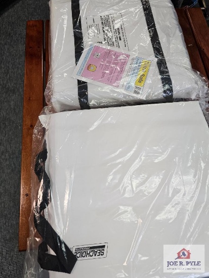 2 Personal Flotation Devices Model 5000
