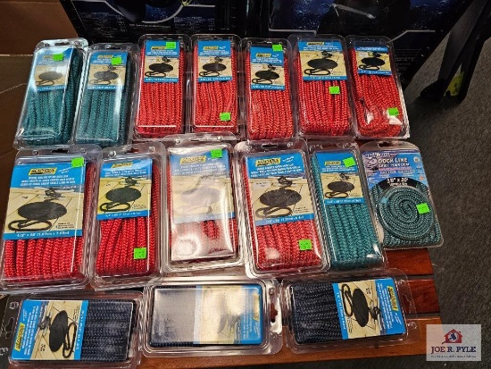 Lot of (16) Navy, Red & Teal Dock Line