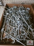 Flat of Peg hooks