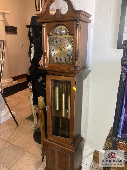 Howard Miller Grandmother's clock 72"