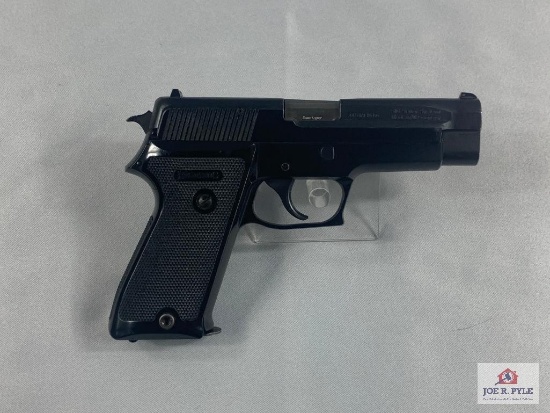 [25] Browning/Sig BDA 9, 9mm | SN: 345RT1686