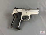 [184] Smith & Wesson 6906, 9mm Para | SN: VDM0245