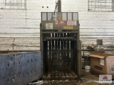 Piqua Compactor Stand-Up Baler