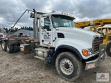 2004 Mack Granite Roll-Off