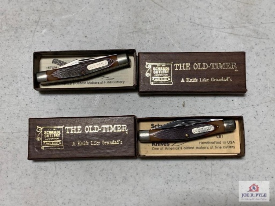 [459] Two Old Timer 330T Knives w/boxes