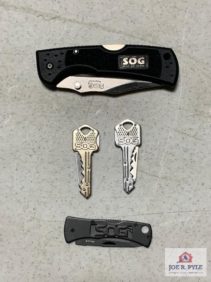 [460] Three SOG Knives: 2 Key Knives, 1 Large Folder