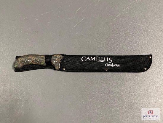 [469] Camillus Carnivore Knife w/Sheath