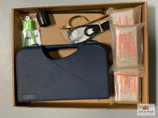 [512] Mixed Lot: Empty Beretta Handgun case, 2 cablel locks, brass trigger guard, etc.