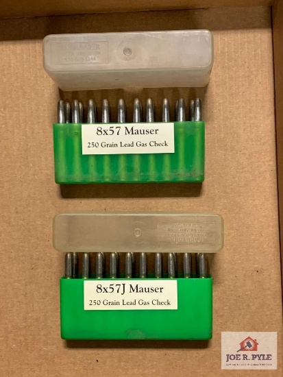 [388] Ammo Lot: 8x57 Mauser