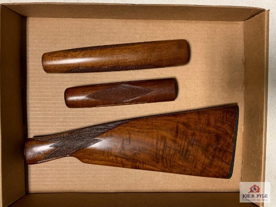[437] Winchester 42 Wood