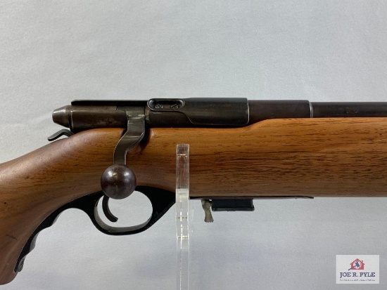 [334] Mossberg 44US-D .22 LR, SN: NVN