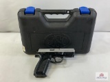 [50] FNH FNP-40 .40 S&W, SN: 61CMT04040