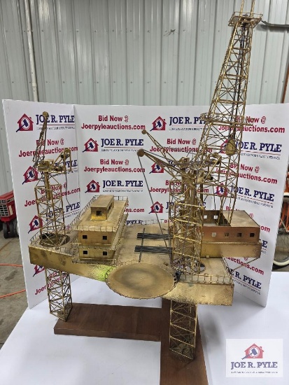Sea oil rig replica