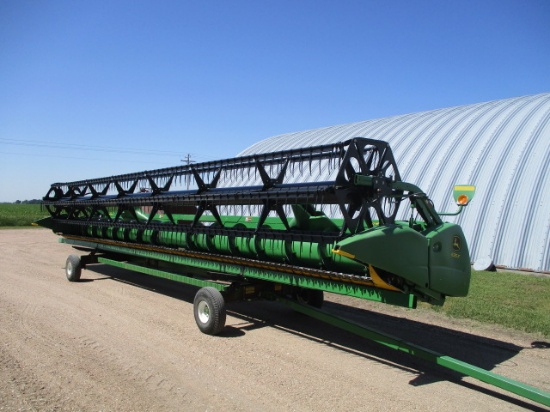 2011 John Deere 635F Hydraflex Cutting Platform Head