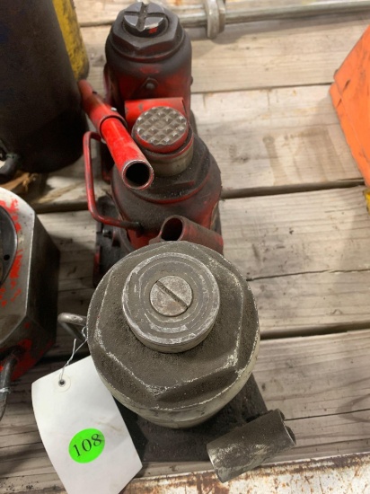 3, 20 ton jacks