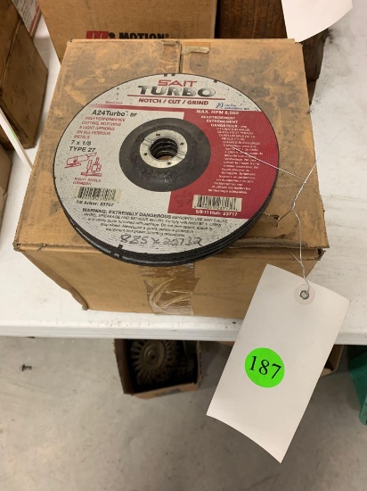 Grinder wheels 7x 1/8 + box 9 in. x 1/4 in.