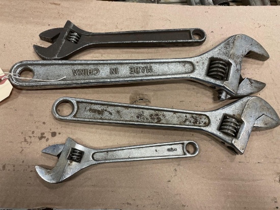4 pipe wrenches