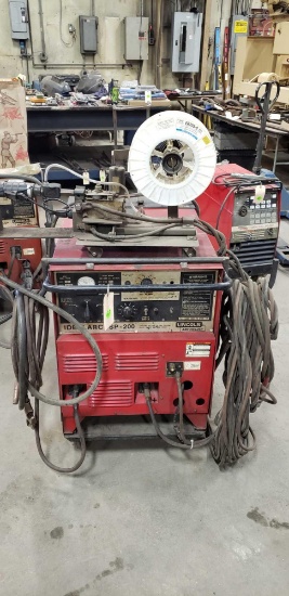 Lincoln Arc Welder SP-200