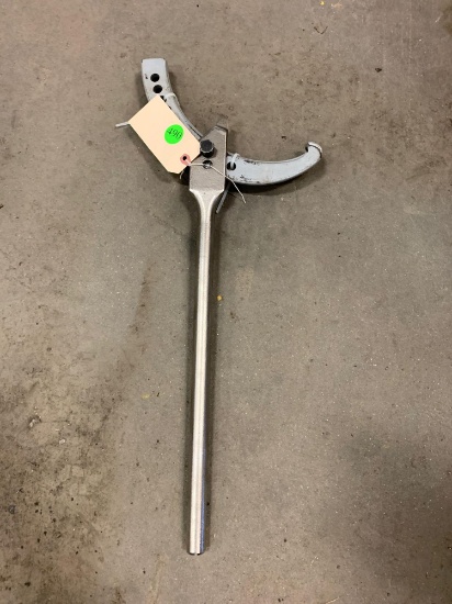Spanner wrench