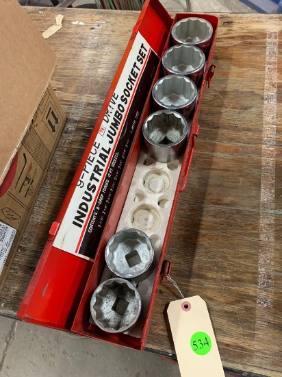 Jumbo socket set