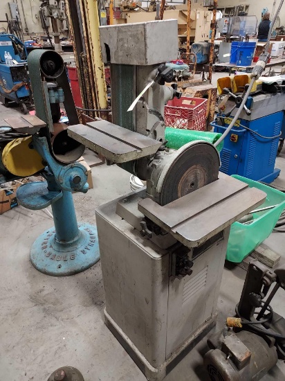 Delta Sanding station