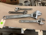 4 pipe wrenches
