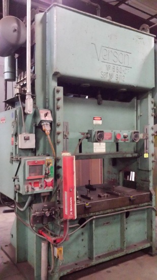 Verson 660-SP 135T Double Crank Punch Press