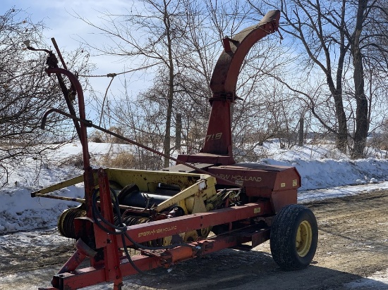 New Holland 718 Chopper W/ Hay Head