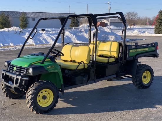 2013 John Deere 825I-S4 Gator