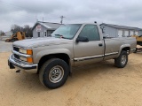 2000 Chevy LS 2500 Pick Up Truck