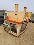 Case 730-1030 Tractor Cab