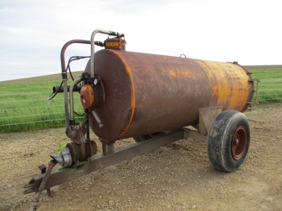 BETTER BUILT MANURE TANK W/ PUMP- PTO ON UNIT