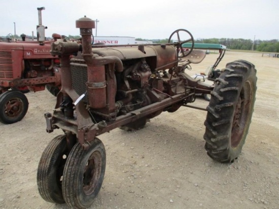 FARMALL F-20 TRACTOR, NF, PEDAL BRAKES, 38" REARS