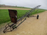 JD 35' HAY ELEVATOR W/ PTO DRIVE