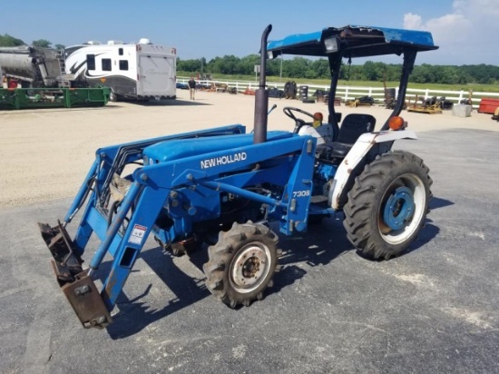 Ford New Holland 1715 Loader Tractor
