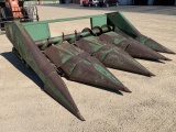 John Deere 444 Corn Head