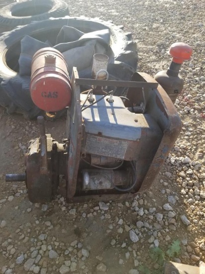 Wisconsin 2 Cyl Gas Engine