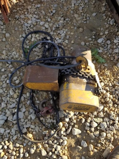 BudgIT 1 Ton Electric Hoist