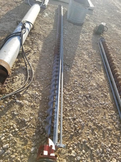 Hutchinson 17' Sweep Auger