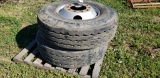 315/80R22.5 TIRE AND RIM