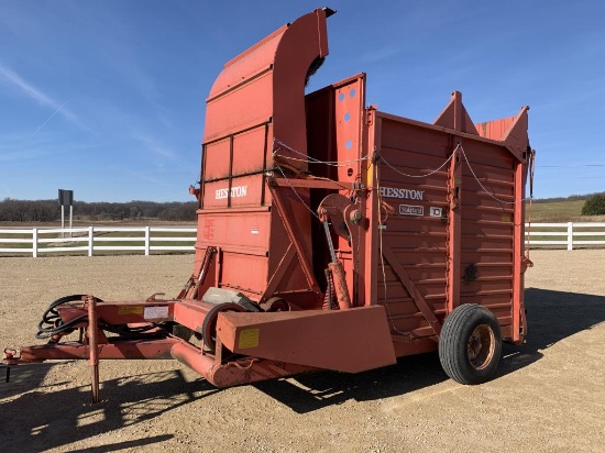 Hesston SH10 StakHand Hay Bale Stacker