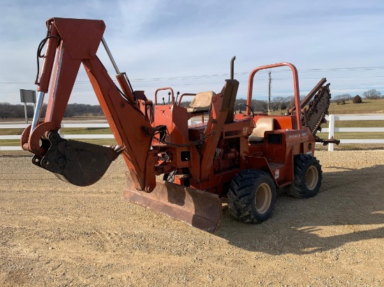 Ditch Witch 5010 Trencher Backhoe